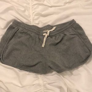 Madewell Pull Up Shorts XL